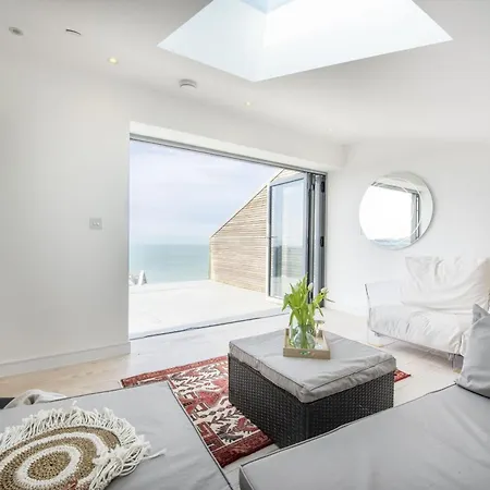 1 Island Reach Holiday home *